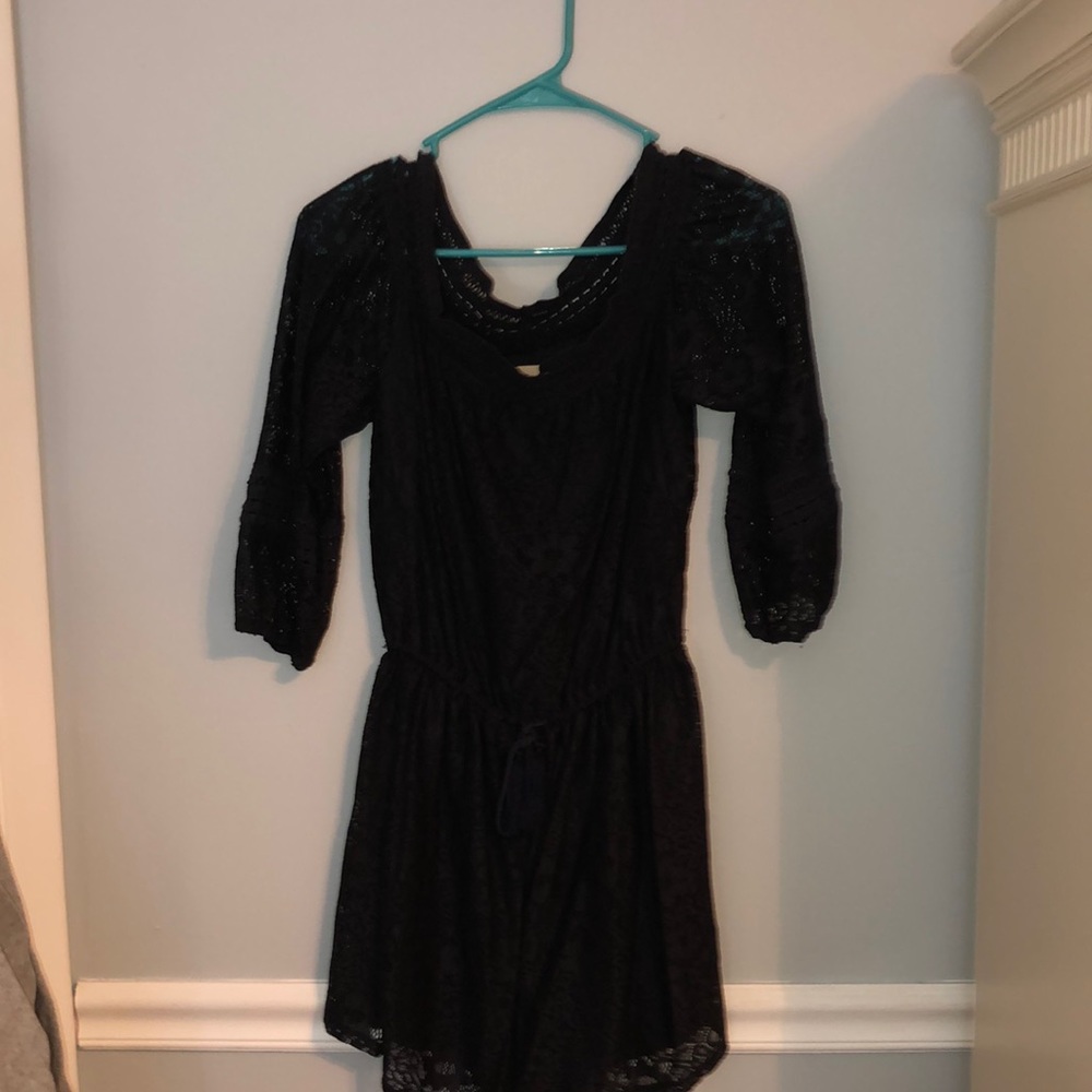 Navy blue Hollister quarter-sleeve jumpsuit